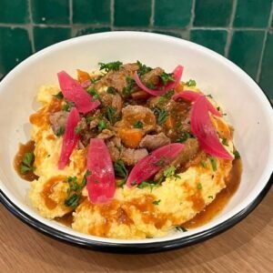 Polenta crémeuse et boeuf façon mexicaine